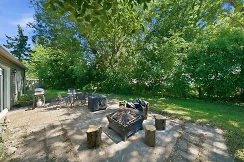 123 Edgewood Drive Streamwood IL 60107