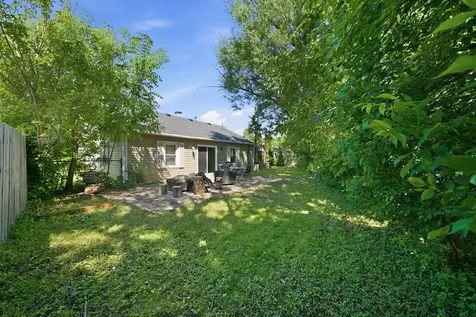 123 Edgewood Drive Streamwood IL 60107