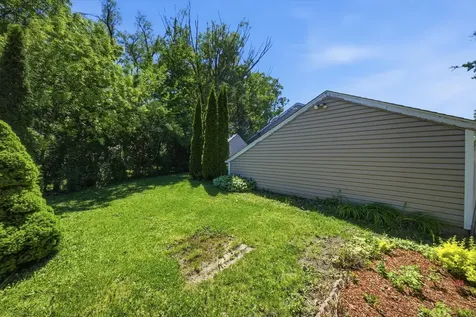 123 Edgewood Drive Streamwood IL 60107