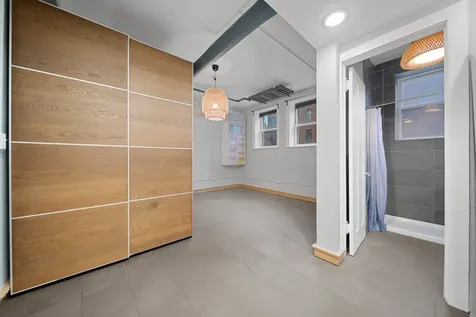 604 West Addison Street Chicago IL 60613
