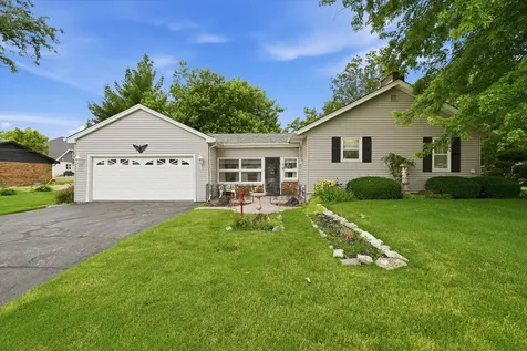 328 Milburn Avenue Crete IL 60417