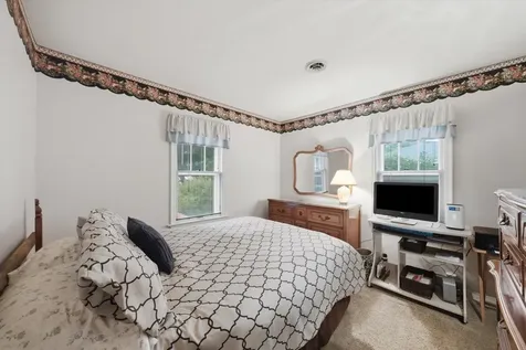 328 Milburn Avenue Crete IL 60417