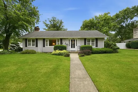 328 Milburn Avenue Crete IL 60417