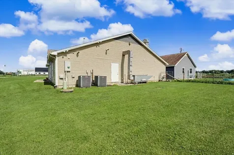 2201 Kickapoo Drive Danville IL 61832