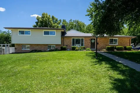 1308 West Kenwick Lane Peoria IL 61614