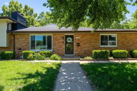 1308 West Kenwick Lane Peoria IL 61614