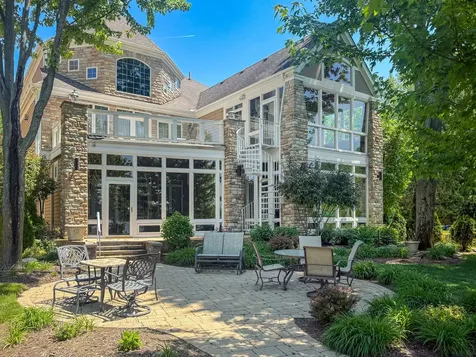 38856 North Cedar Crest Drive Lake Villa IL 60046