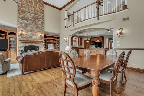 38856 North Cedar Crest Drive Lake Villa IL 60046