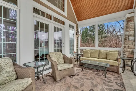 38856 North Cedar Crest Drive Lake Villa IL 60046
