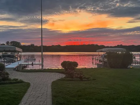 38856 North Cedar Crest Drive Lake Villa IL 60046