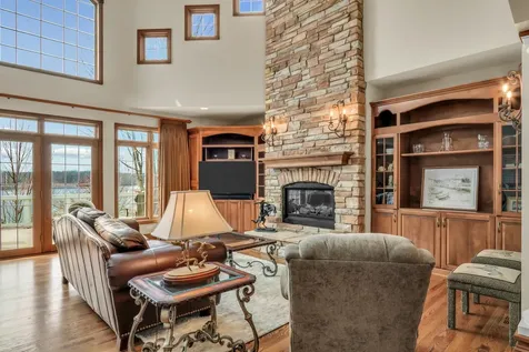 38856 North Cedar Crest Drive Lake Villa IL 60046