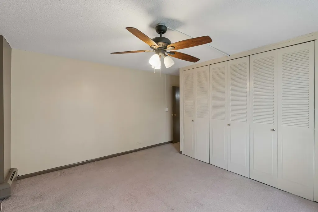 2211 South Stewart Avenue Lombard IL 60148