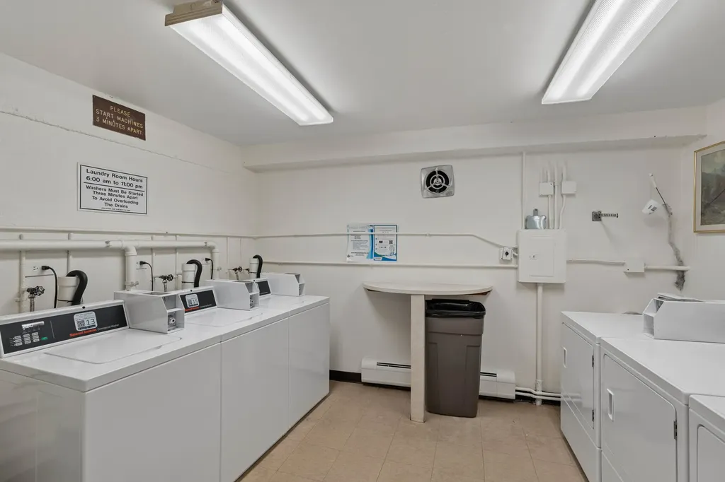 2211 South Stewart Avenue Lombard IL 60148