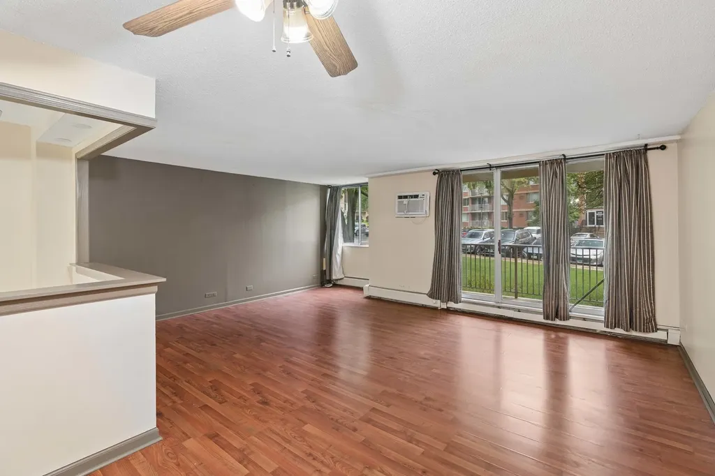 2211 South Stewart Avenue Lombard IL 60148