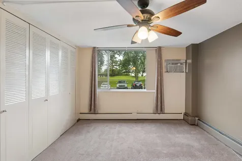 2211 South Stewart Avenue Lombard IL 60148