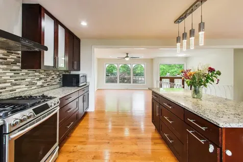 1503 North Park Drive Mount Prospect IL 60056
