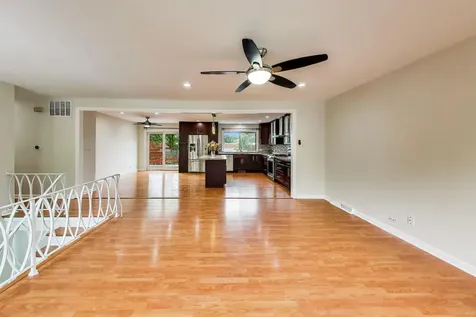 1503 North Park Drive Mount Prospect IL 60056