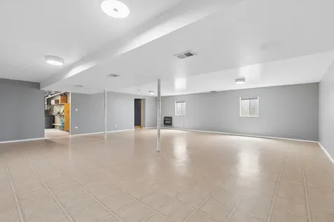 10116 Lund Avenue Algonquin IL 60102