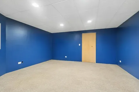 10116 Lund Avenue Algonquin IL 60102