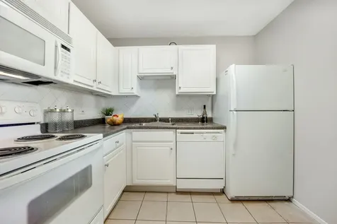 10 East Ontario Street Chicago IL 60611