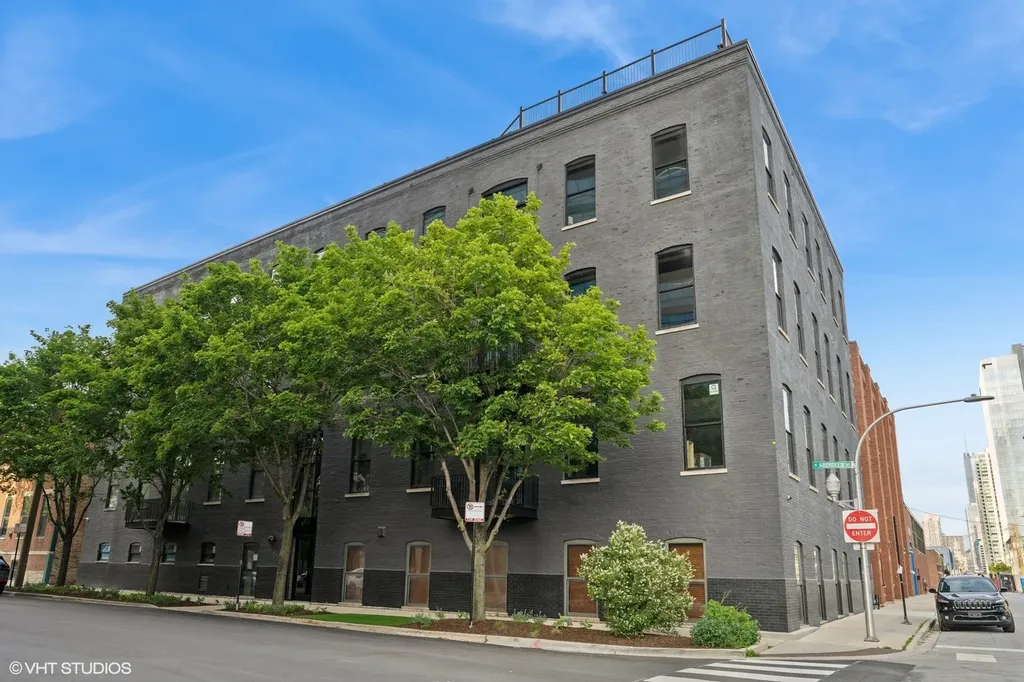 401 North Aberdeen Street Chicago IL 60642