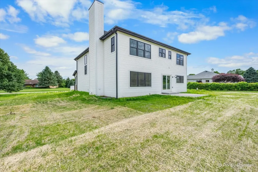 16212 Peregrine Trail Huntley IL 60142