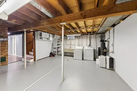 227 Woodland Road Libertyville IL 60048