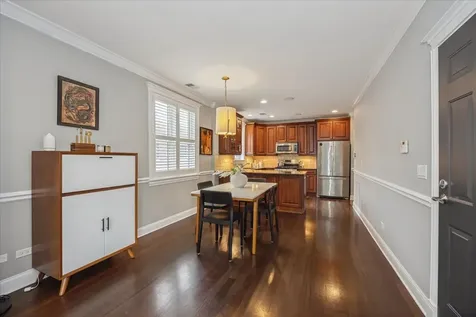 1510 North Cleveland Avenue Chicago IL 60610