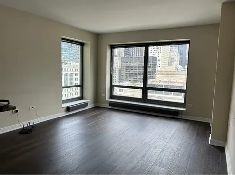 130 North Garland Court Chicago IL 60602