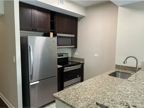 130 North Garland Court Chicago IL 60602