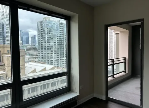 130 North Garland Court Chicago IL 60602
