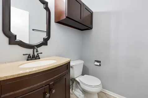 1175 Regency Drive Schaumburg IL 60193