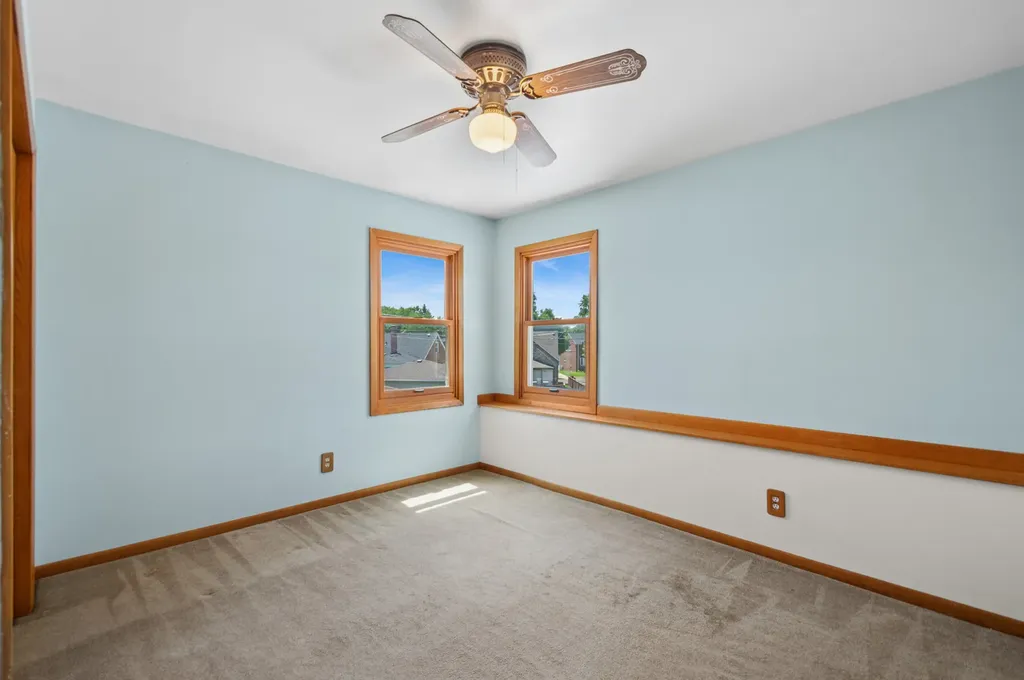 6132 North Overhill Avenue Chicago IL 60631