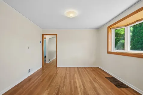 6132 North Overhill Avenue Chicago IL 60631