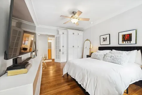 745 West Brompton Avenue Chicago IL 60657