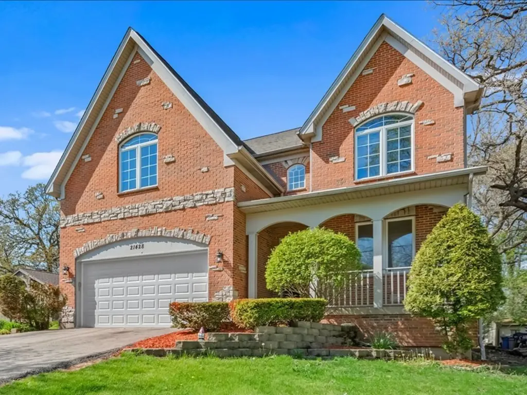 21428 West Crescent Drive Mundelein IL 60060