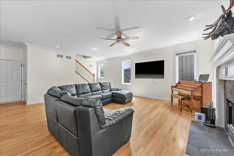 21428 West Crescent Drive Mundelein IL 60060