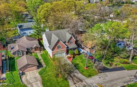 21428 West Crescent Drive Mundelein IL 60060