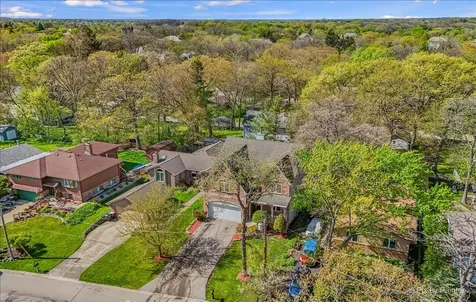 21428 West Crescent Drive Mundelein IL 60060
