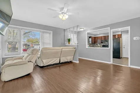 15415 Dorchester Avenue Dolton IL 60419