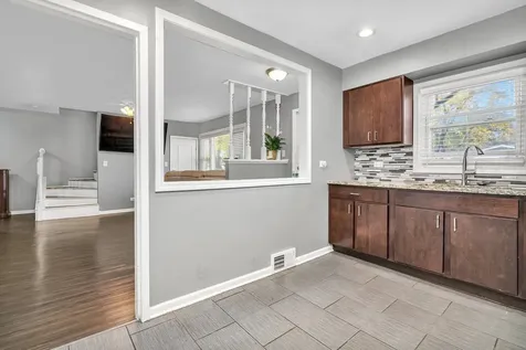 15415 Dorchester Avenue Dolton IL 60419