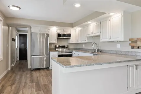 21184 Allentown Road Pekin IL 61554