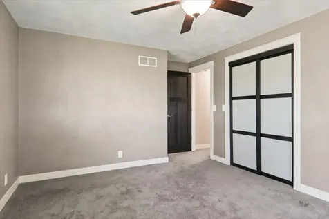 21184 Allentown Road Pekin IL 61554