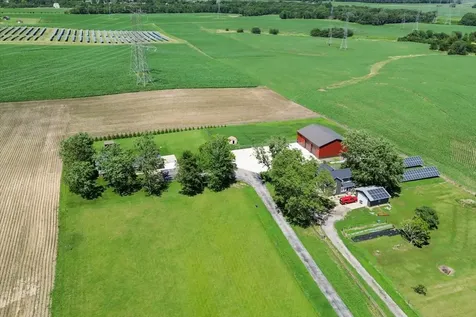 21184 Allentown Road Pekin IL 61554