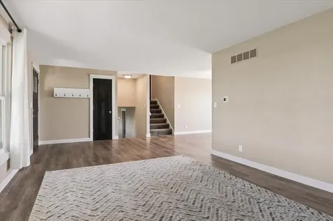 21184 Allentown Road Pekin IL 61554
