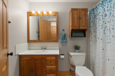 616 Clover Lane Schaumburg IL 60193