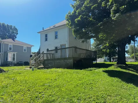 302 East Prospect Street Kewanee IL 61443