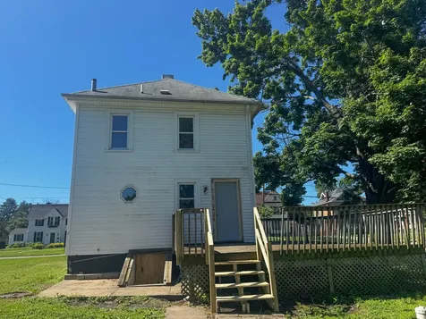 302 East Prospect Street Kewanee IL 61443