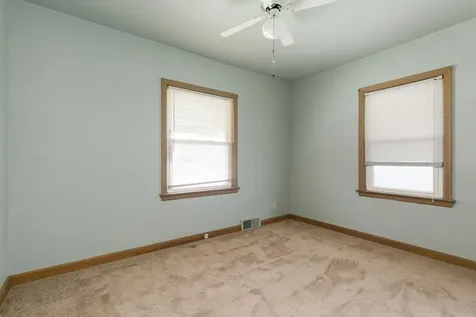 948 42ND Avenue Rock Island IL 61201