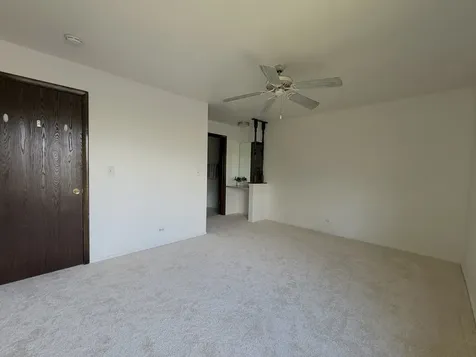 1956 North Hidden Creek Circle Palatine IL 60074